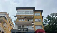 Balkondan yükselen alevler paniğe neden oldu