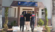 Kırıkkale’de jandarmadan operasyon : Kesinleşmiş cezası bulunan 2 hükümlü yakalandı