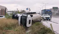 Bursa İnegöl'de sıvı tuz yüklü tanker devrildi: 1 yaralı