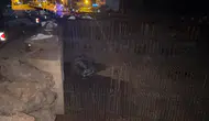 Bartın'da otomobil alt geçit inşaatına uçtu, ehliyetsiz sürücü kaçtı
