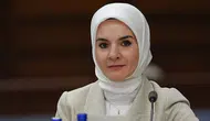 Bakan Göktaş, Kalben Çocuk Köyü'nü ziyaret etti