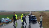 Kastamonu'da 2 otomobil çarpıştı : Sürücüler yaralandı