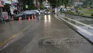 Malatya'da aniden bastırdı, vatandaşlar sundurmalara sığındı