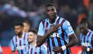 Paul Onuachu bu sezon forma rekabetine nasıl hazırlanıyor ?