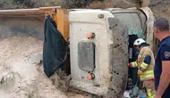 Hatay Belen'de hafriyat kamyonu devrildi : Sürücü yaralandı