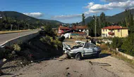 Tokat'ta otomobiller çarpıştı : 1 ölü, 3 yaralı
