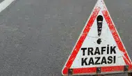 Kars'ta korkutan kaza : Hafif ticari araç ile otomobil çarpıştı