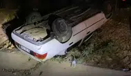 Mersin'de kaza yapan otomobil ters döndü
