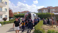 Bursa'da mutfaktan çıkan yangında 2'si çocuk 4 kişi dumandan etkilendi