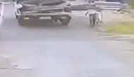 Aydın'da kamyonetten sarkan demir kız çocuğunun başına çarptı