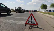 Uşak'ta 3 işçi servisi arasında zincirleme kaza : 8 yaralı
