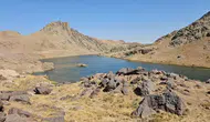 Hakkari Yüksekova'da 22 doğasever 3 bin 500 rakımlı sat gölleri'ne yürüyüş düzenledi