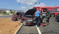Gaziantep'te iki otomobil çarpıştı : 5 kişi yaralandı