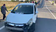 Karaman'da otomobil bariyere çarptı : Sürücü yaralandı