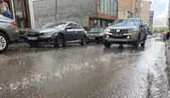 Çıldır Gölü'nde etkili olan sağanak yaşamı olumsuz etkiledi