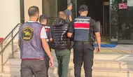 İzmir'de aranan şahıs yakalandı : 60 suçtan aranıyordu