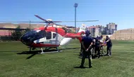 Malatya Darende’de kalp krizi geçiren hasta için hava ambulansı havalandı!