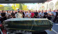 Sakarya'da kazada ölen 23 yaşındaki Begüm toprağa verildi