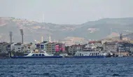 Gökçeada feribot seferlerine fırtına engeli