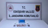 Eskişehir'de otobüste 128 adet sentetik ecza ele geçirildi