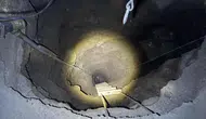 Define ararken evin altında 25 metre kazdılar : 2 kişi gözaltında