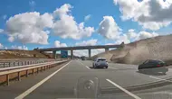 Kuzey Marmara Otoyolu'nda tırın dorsesi kopup şarampole yuvarlandı