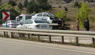 Kastamonu'da otomobil elektrik direğine çarptı: 2 yaralı