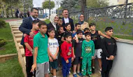 Aile ve Sosyal Hizmetler Bakanı Göktaş "Türkiye Yüzyılı Buluşmaları" kapsamında Bahçelievler'de esnaf ve vatandaşla buluştu