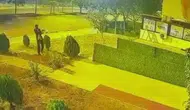 Diyarbakır'da iş yerine silahlı saldırı : Maskeli şüpheli kamerada