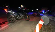 Kırıkkale'de motosiklet trafik levhasına çarptı : 2 yaralı