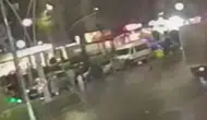 Esenler'de kayan motosiklet metrelerce sürüklendi: Kaza kamerada
