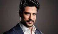 Burak Özçivit'in keşfedilme hikayesi nedir?