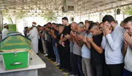 Girne'deki gemi faciasında yürek yakan veda ! 14 yaşındaki Nisa Törer toprağa verildi