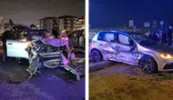 Eskişehir'de kavşakta feci kaza : Çarpışan 2 araç hurdaya döndü, 3 kişi yaralandı