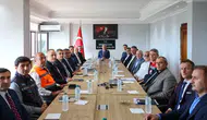 Rize Derepazarı'nda sel ve heyelan sonrası kritik toplantı : Hasar tespiti ve yaralar sarılıyor