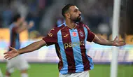 Trabzonspor - Drogheda United maçı ne zaman, saat kaçta ve hangi kanalda? TS dostluk maçı şifresiz kanalda!