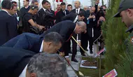 Cumhurbaşkanı Erdoğan ve Türk Dünyası Liderleri Fidan Dikimi Töreninde Bir Araya Geldi mi?