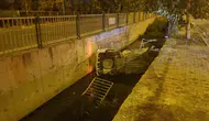 Kayseri'de otomobil su kanalına uçtu: 2 yaralı