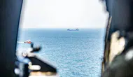 Umman Açıklarında Seyir Halindeki Tanker Mühimmatla Vuruldu