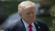 Trump, protestoların sürdüğü Fransa'nın göçmenlerce 'ele geçirildiğini' savundu