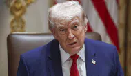 Trump Fransa'ya Sınırları Kapatma Çağrısında Bulundu
