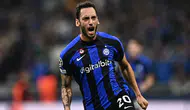 Hakan Çalhanoğlu İtalya'da yeni sözleşmeye mi imza atacak ?