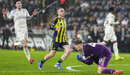 Fenerbahçe, Aston Villa'ya Karşı Neden Bu Kadar Farklı Bir Mağlubiyet Aldı?