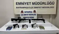Bayrampaşa'da bir eve düzenlenen operasyonda çok sayıda silah ve mühimmat ele geçirildi