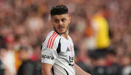 Beşiktaş'ta Milot Rashica sakatlandı ve oyuna devam edemedi