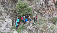 Kayseri'de kayalıklardan dere yatağına düşen şahıs kurtarıldı