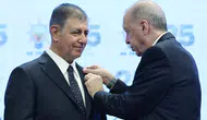Cemil Tugay AK Parti'ye Katılma Sürecini Anlattı