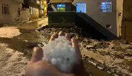 Bayburt'ta Şiddetli Dolu Yağışı Hayatı Olumsuz Etkiledi