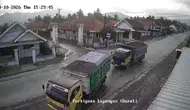 Endonezya'da Freni Patlayan Kamyon Bir Aileyi Yok Etti