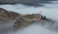Boyabat Kalesi sis denizinde kayboldu